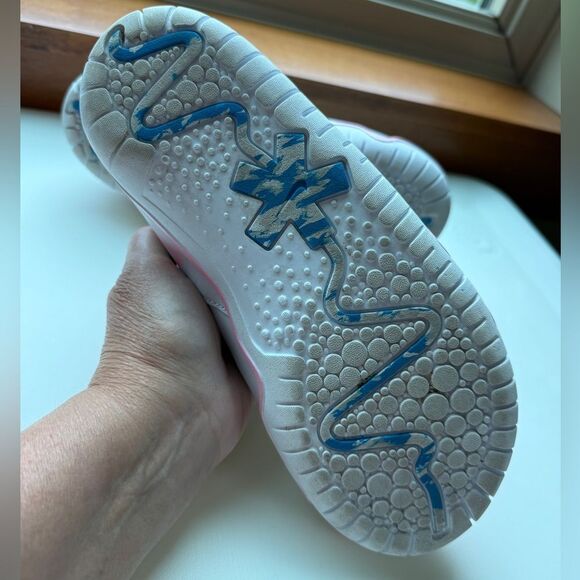 Nike Zoom Pulse Vast Medical Doctor Nurse Sneakers Size 6 Grey Pink. - Picture 8 of 11